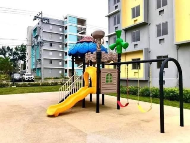 8 Spatial Condominium Davao Экстерьер фото